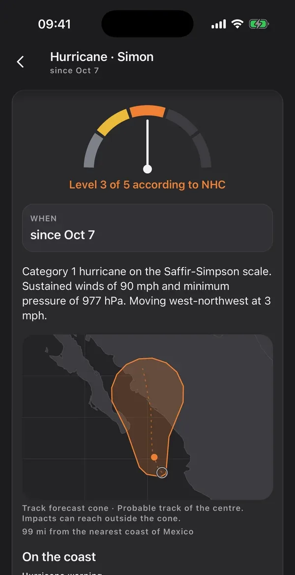 A hurricane card in dark mode: Hurricane Simon, level 3 of 5 according to the NHC, with its description and the track cone off the coast of Mexico